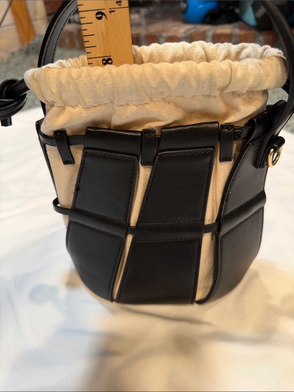 Zara Black Leather Paneled Bucket Bag Optional Crossbody Cream Colored Insert - Picture 7 of 12